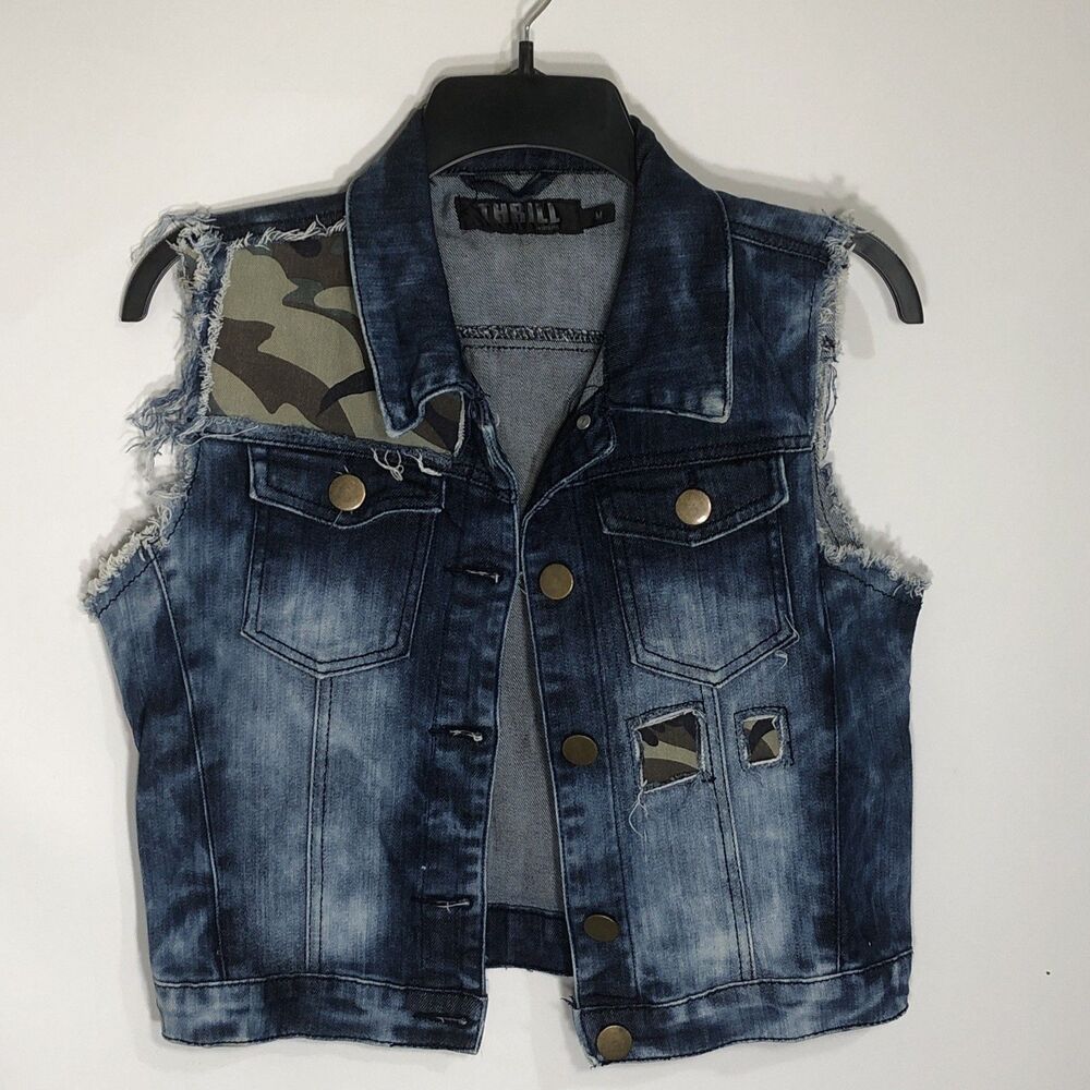 THRILL Jeans Size M Distressed Denim Vest Camo Accents Frayed Cropped Biker EUC